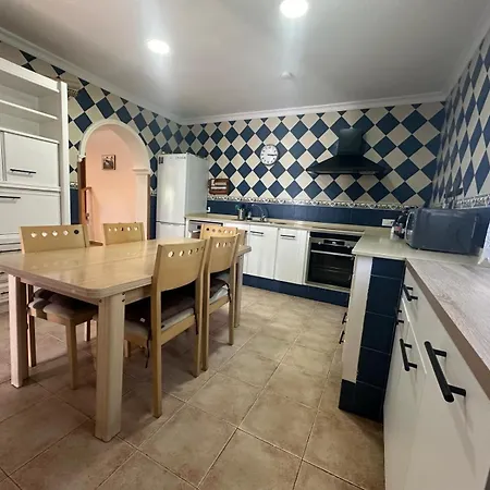 Willa Paraiso De La Luz 7 Bedrooms, Swimming Pool & 4 Bathrooms Kadyks