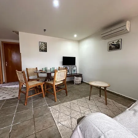 Paraiso De La Luz 7 Bedrooms, Swimming Pool & 4 Bathrooms